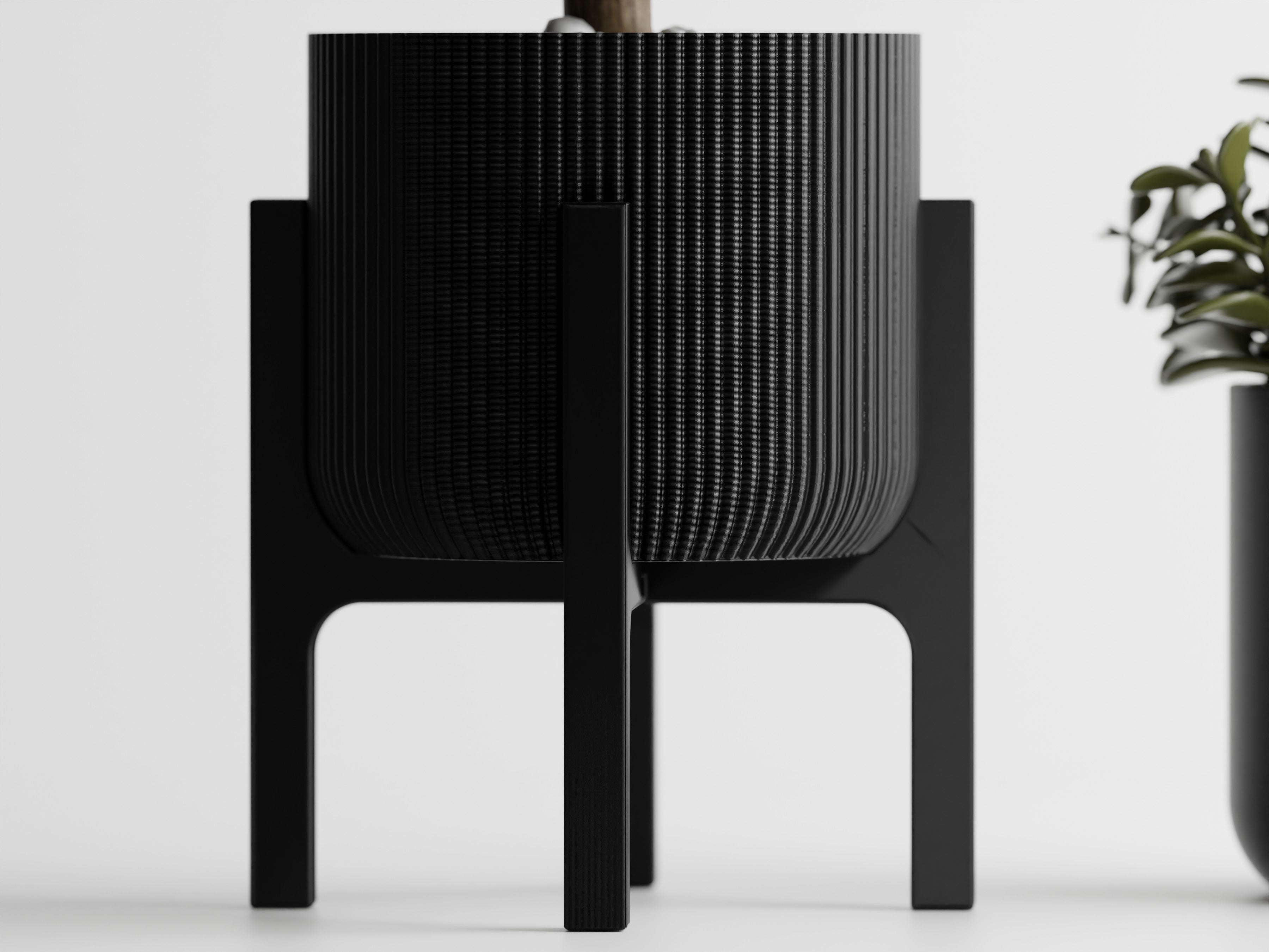 Elevare 3D Printed Plant Pot On Four Legged Platform