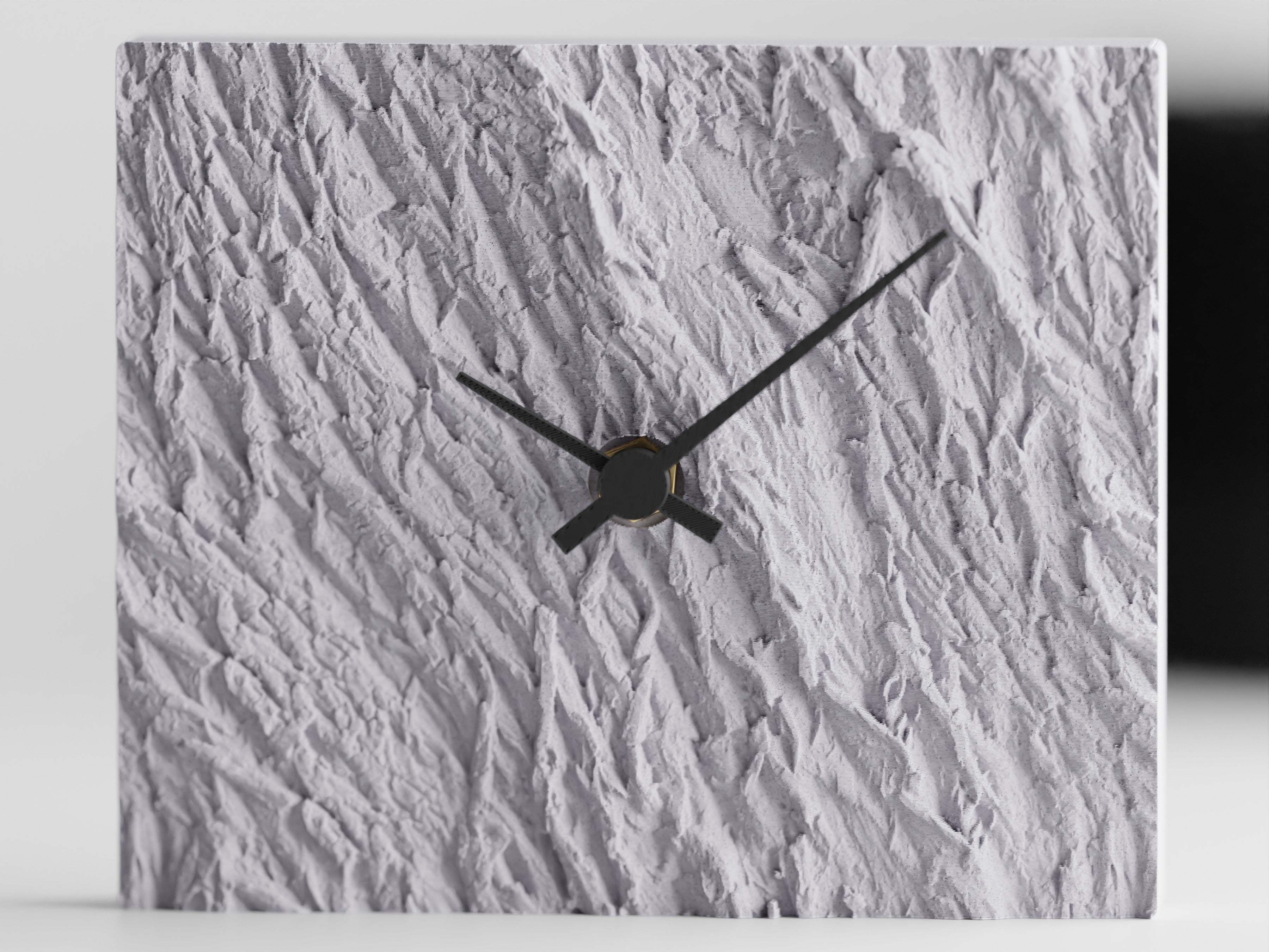 EverWood 3D Printed Wood Effect Clock With Quiet Timekeeping