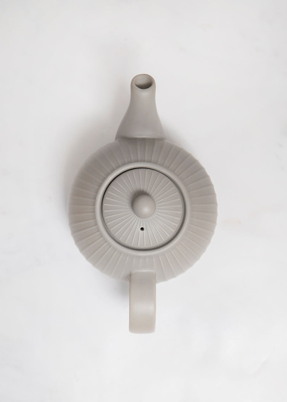 London Pottery Globe Textured Teapot With Strainer 4 Cup Grey