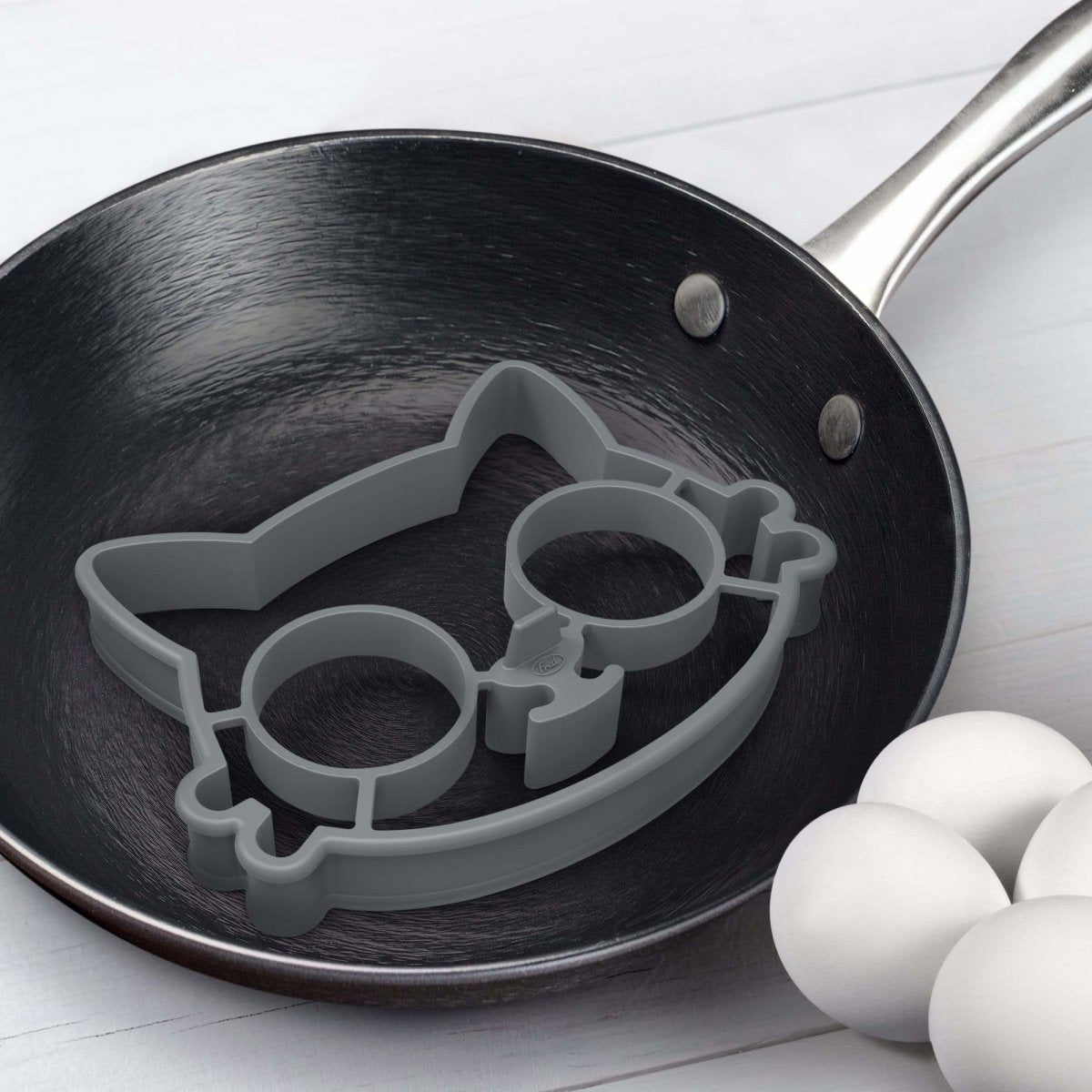 Fred - Fred Funny Side Up Cat Shaped Egg Mould - Kitchen Utensils - mzube - FRED-FUN-CAT