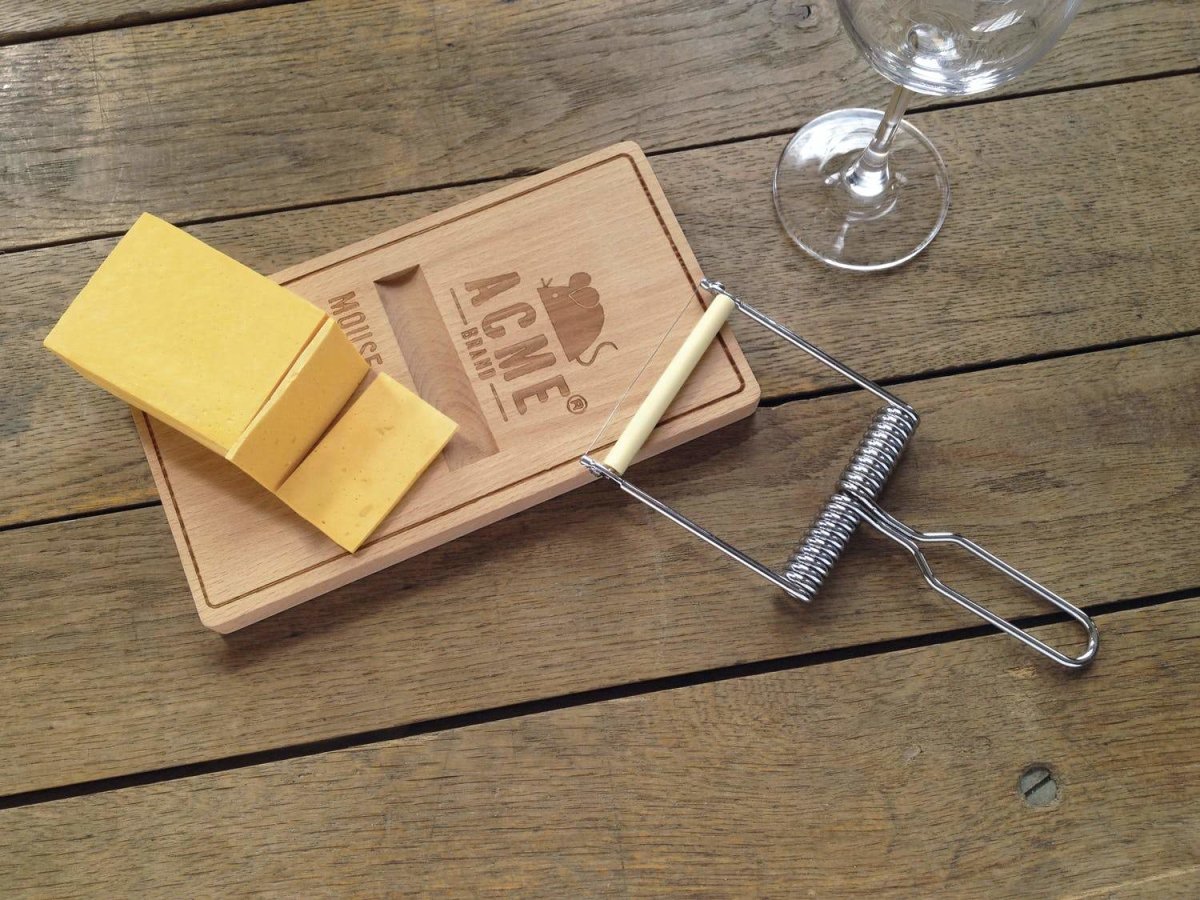 Fred - Fred Oh, Snap! Cheese Board & Slicer - Serveware - mzube - FRED-OSNAP