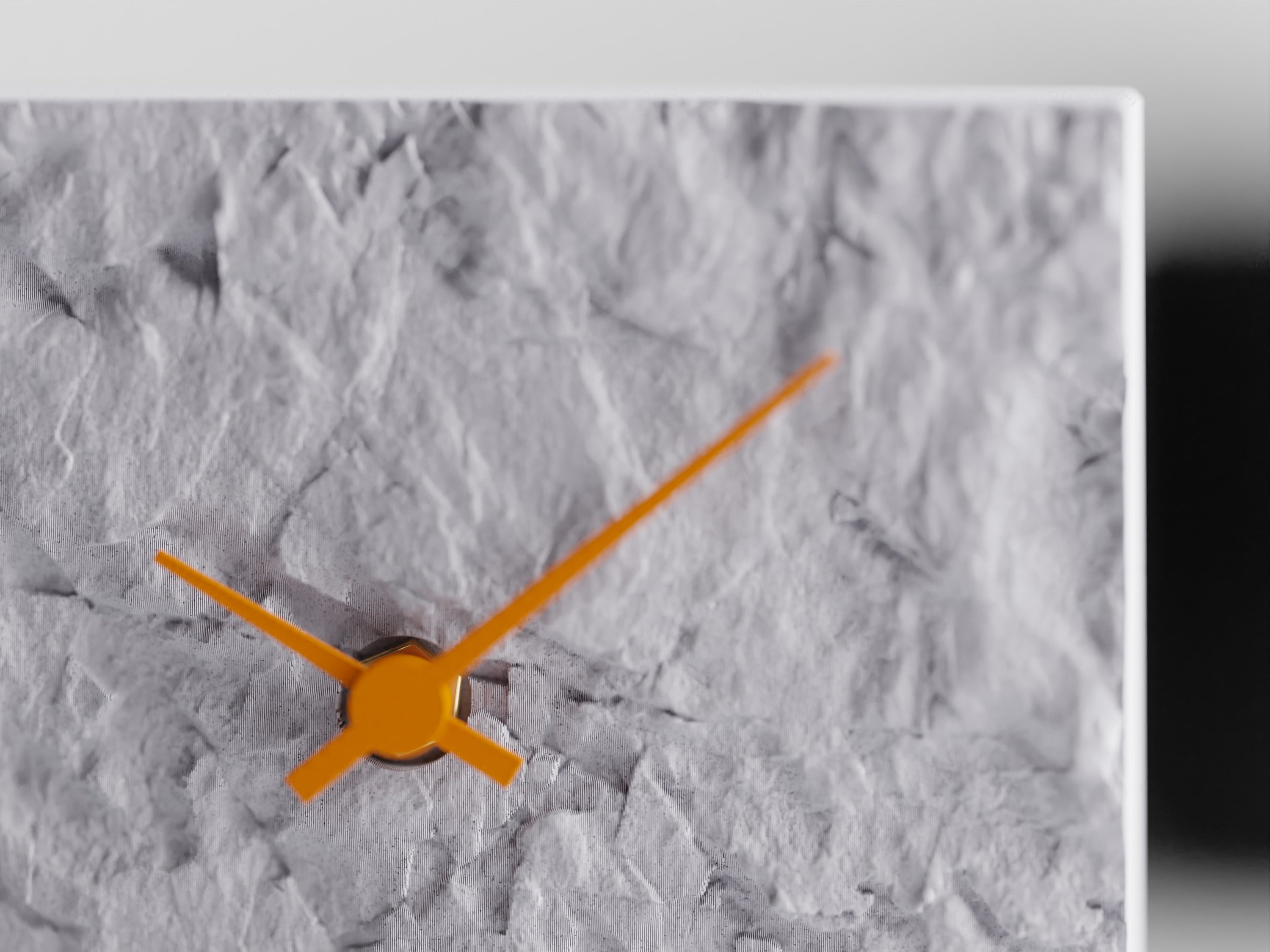 NovaLine 3D Printed Rock Clock With Bold Silhouette Colorful Finishes