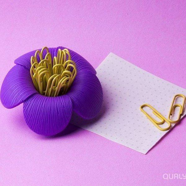 Qualy - Blossom Paper Clip Holder - Qualy - Office - mzube - QL10145-1