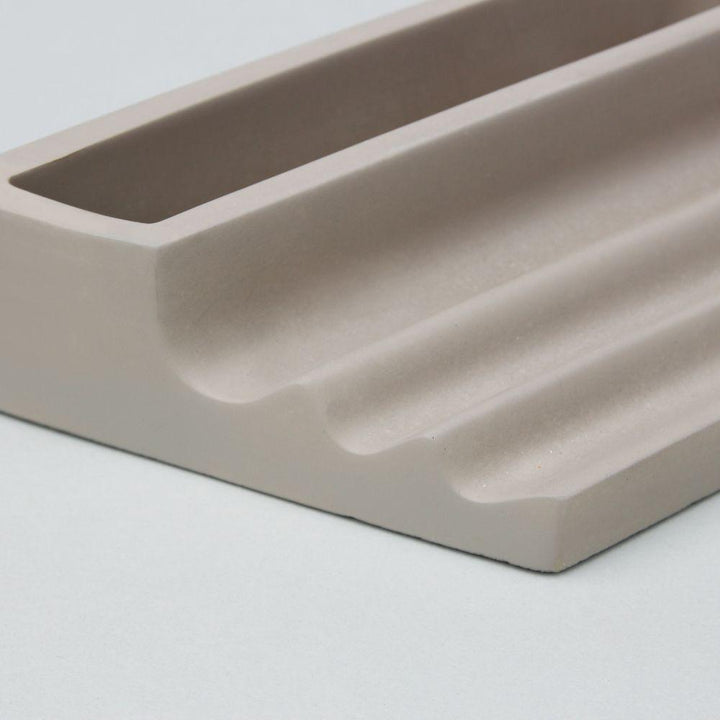 Suck UK - Concrete Pen Tray - Office - mzube - GW PENCILTRAY1