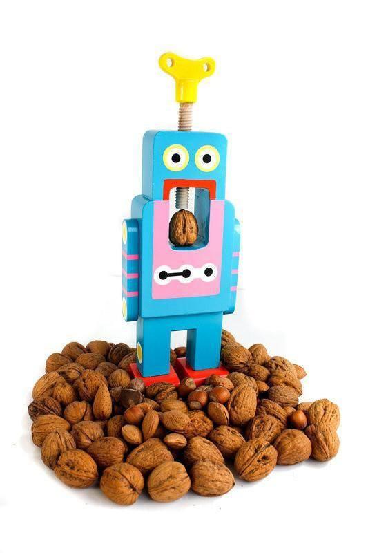 Suck UK - Large Wooden Robot Nut Cracker - Kitchen & Dining - mzube - SK NUTROBOTL1